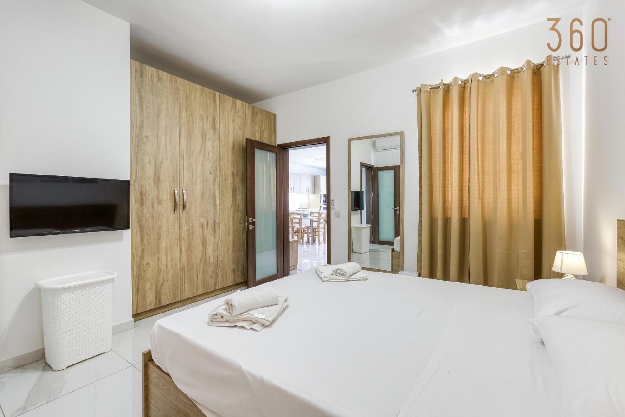 Cosy 2br Penthouse With Private Terrace In By 360 Estates * Żabbar
