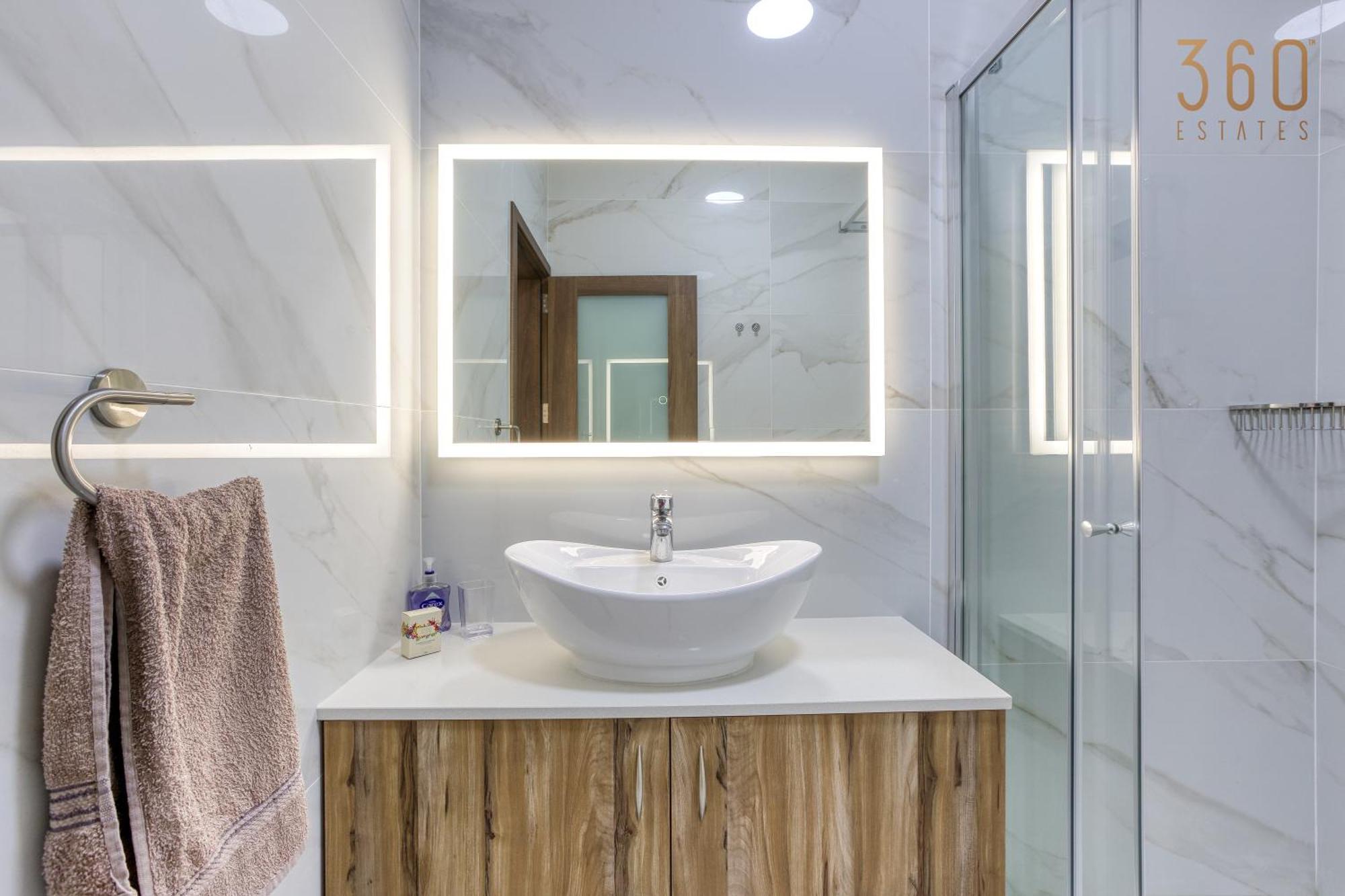 Apartment Cosy 2br Penthouse With Private Terrace In By 360 Estates